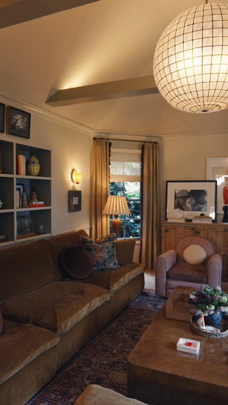 Interior design transitional style