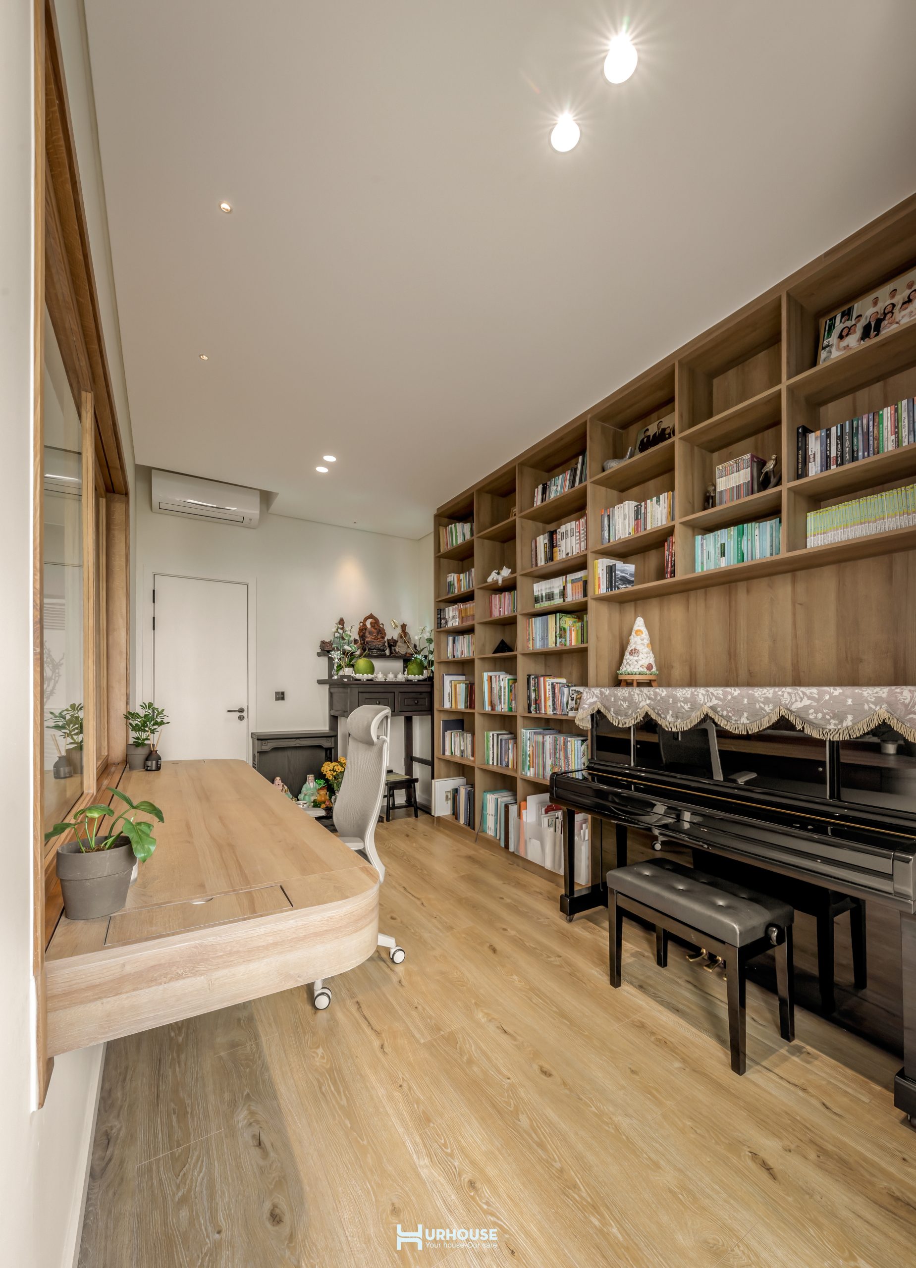 4E6A6807 copy scaled URHOUSE Studios - Your house - Our Care