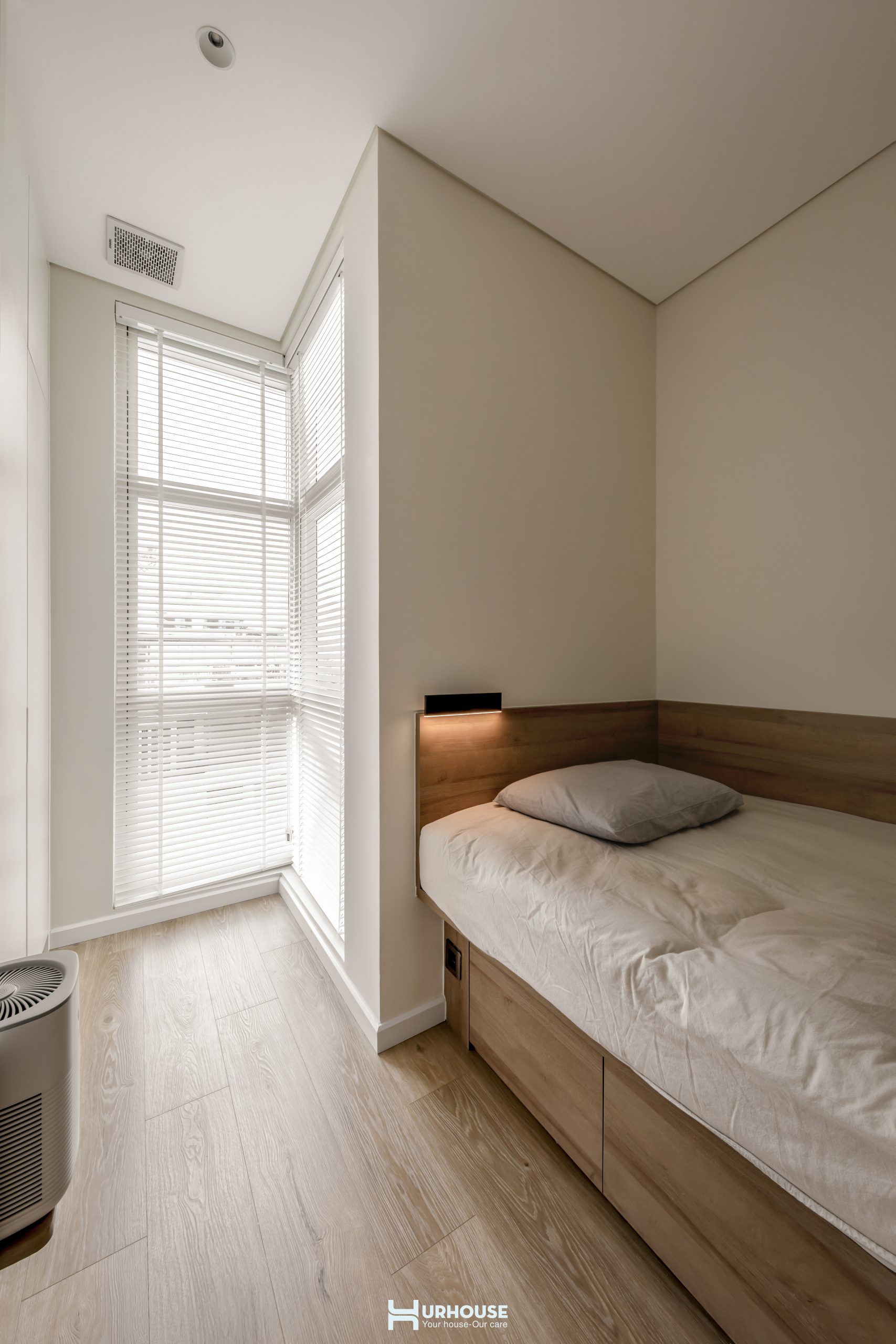 4E6A7119 copy scaled URHOUSE Studios - Your house - Our Care