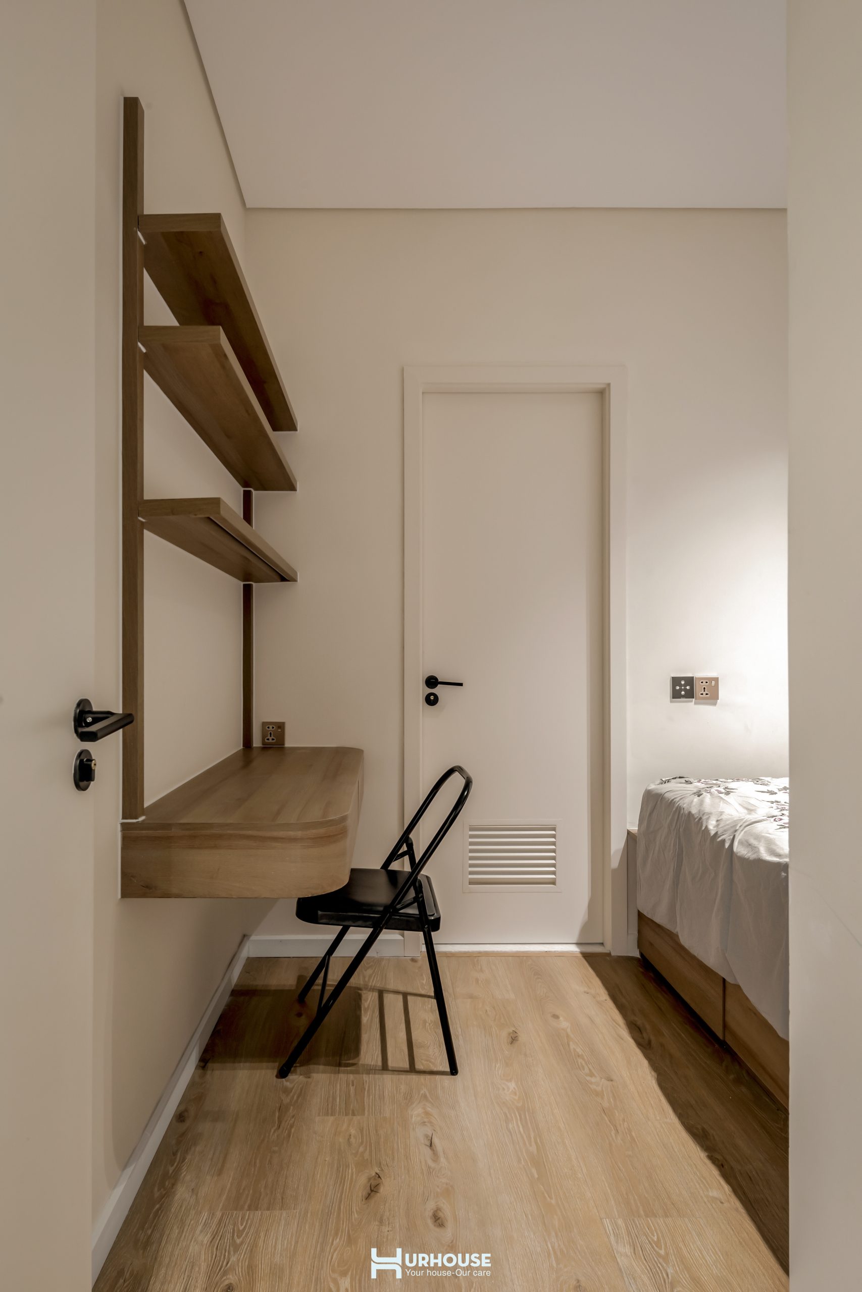 4E6A7180 copy scaled URHOUSE Studios - Your house - Our Care