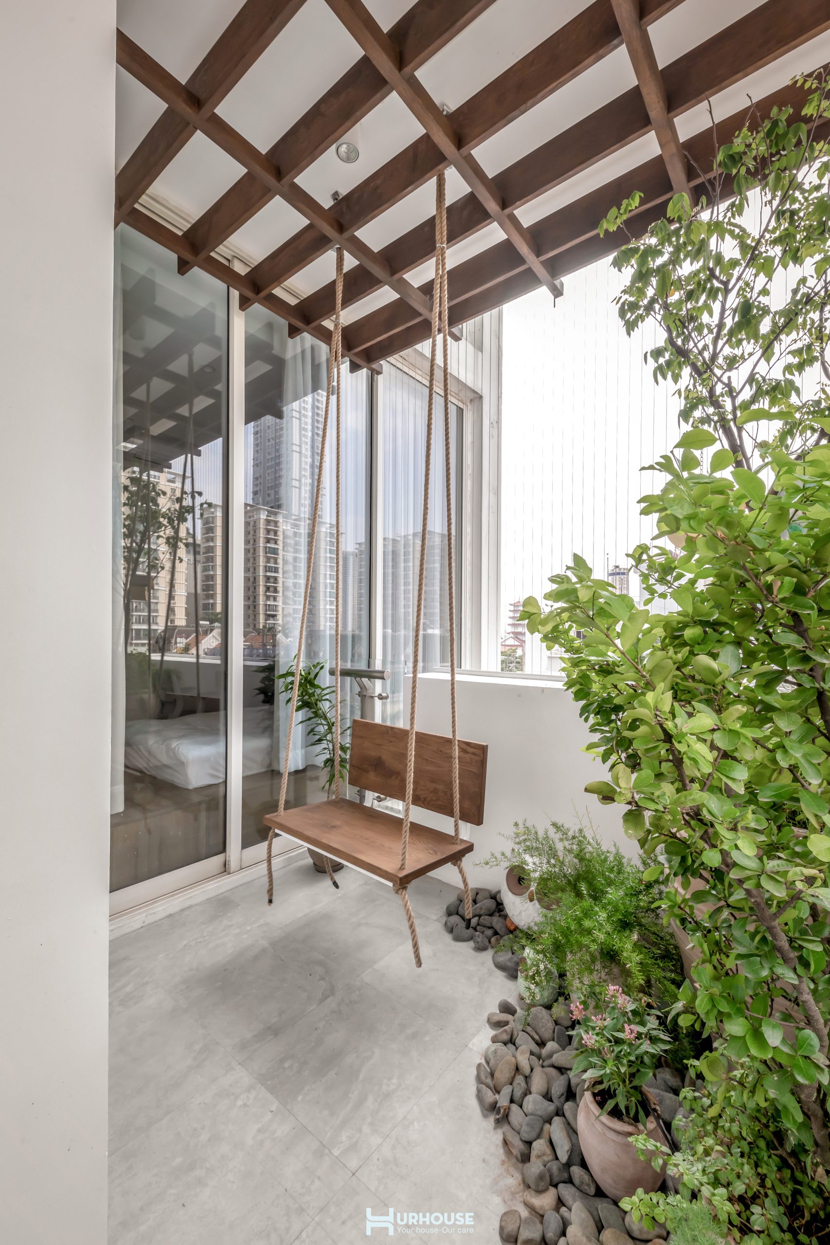 4E6A7387 copy scaled URHOUSE Studios - Your house - Our Care