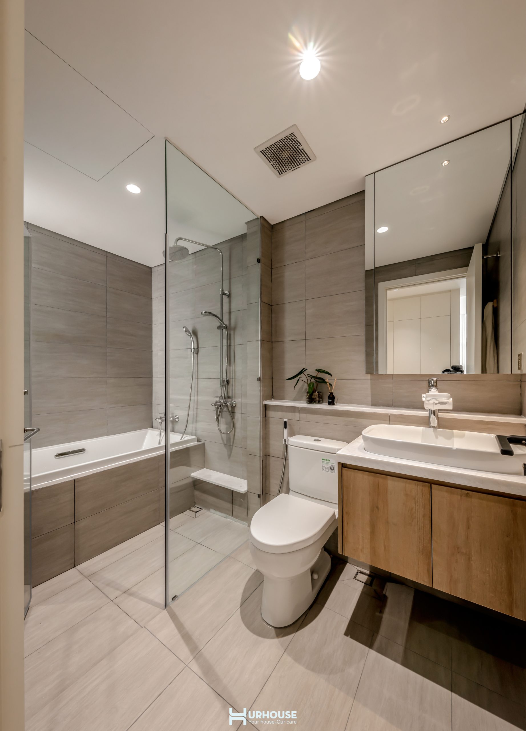 4E6A7436 copy scaled URHOUSE Studios - Your house - Our Care