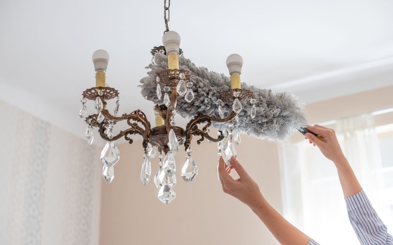 REVEALING THE SECRET TO CHOOSING THE PERFECT LIVING ROOM CHANDELIER FOR GARDEN VILLAS