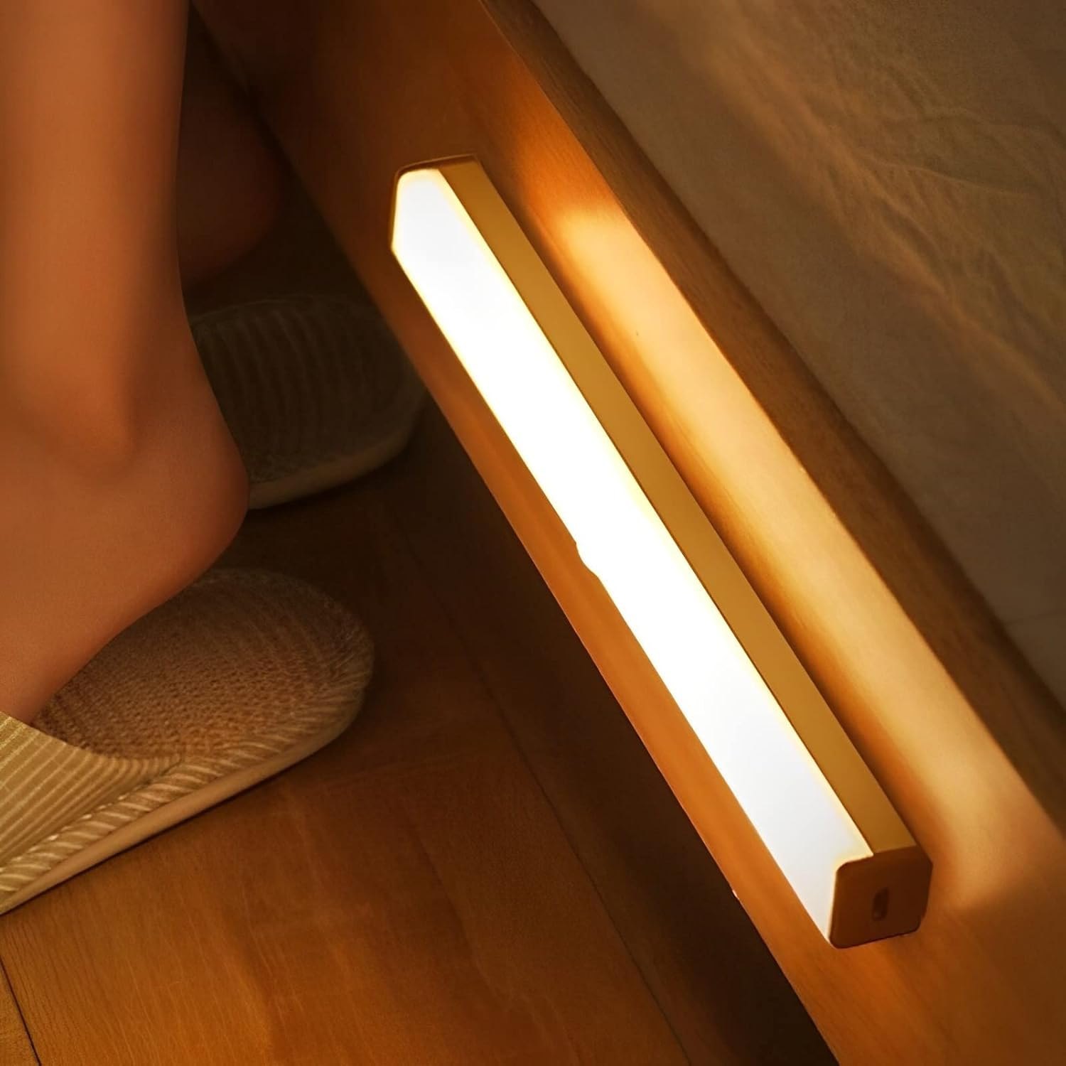 THIẾT KẾ GIƯỜNG CHO NGƯỜI CAO TUỔI: 5 TIÊU CHUẨN AN TOÀN VÀ GIÚP NGỦ NGON HƠN 3 THIẾT KẾ GIƯỜNG CHO NGƯỜI CAO TUỔI: 5 TIÊU CHUẨN AN TOÀN VÀ GIÚP NGỦ NGON HƠN